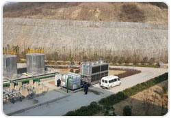 24厚羽毛球館木地板怎么翻新？