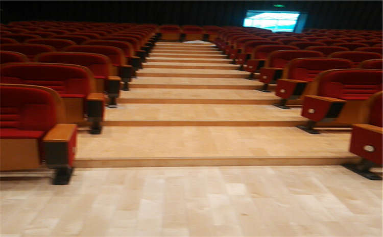 ?？趯I體育木地板圖片