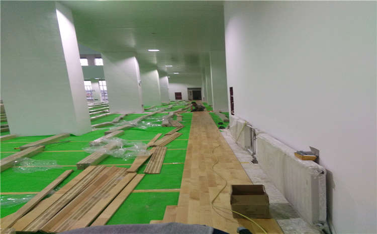 拉薩專業(yè)體育場地板公司